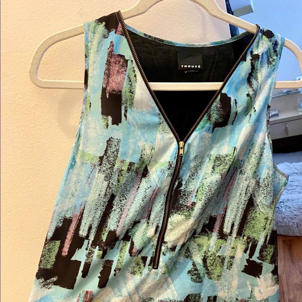 Trouvé- Silk gorgeous watercolor top. Worn a few times under blazers.